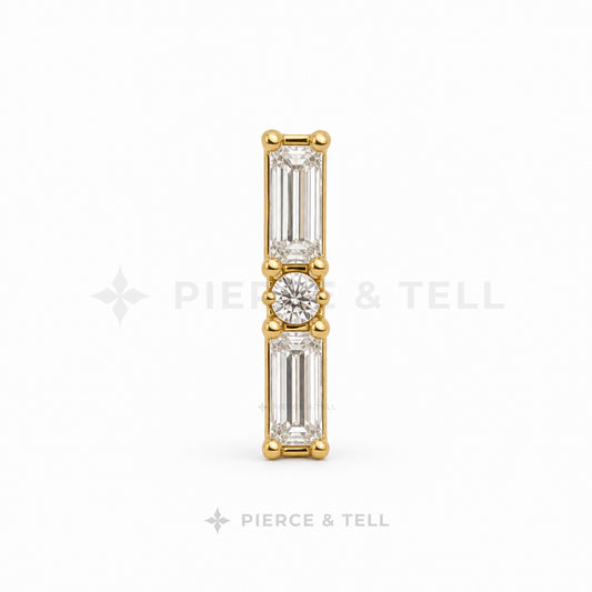 TRINITY BAGUETTE STUD