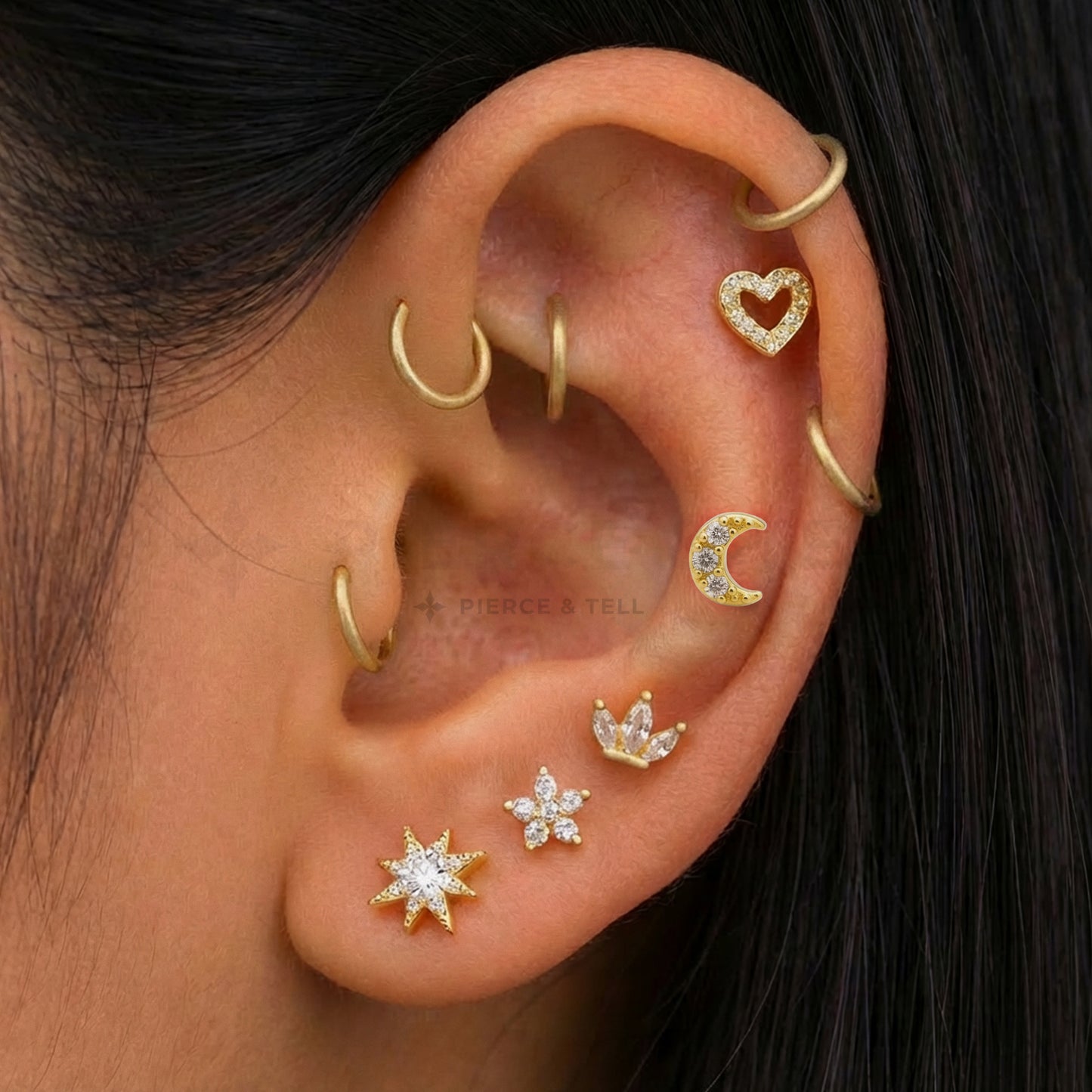 MOON DIAMOND STUD